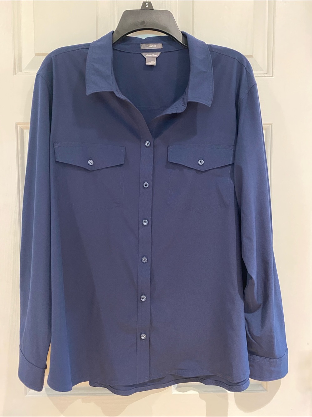 Eddie Bauer Classic Fit Women's Navy Top